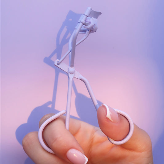 EYELASH CURLER WITH COMB BRUSH